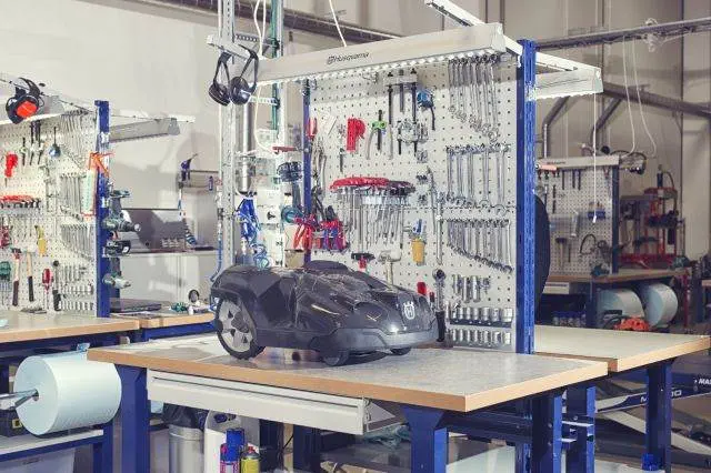 Maschinen und Geräte Maschinen und Geräte